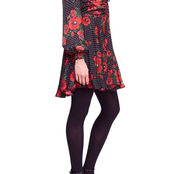 FREE PEOPLE Red Poppy Polka Dot Long Sleeve Smocked Keyhole Mini Dress NWT! - Picture 3 of 9